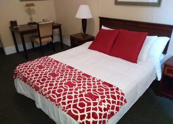 Hotel Wayne